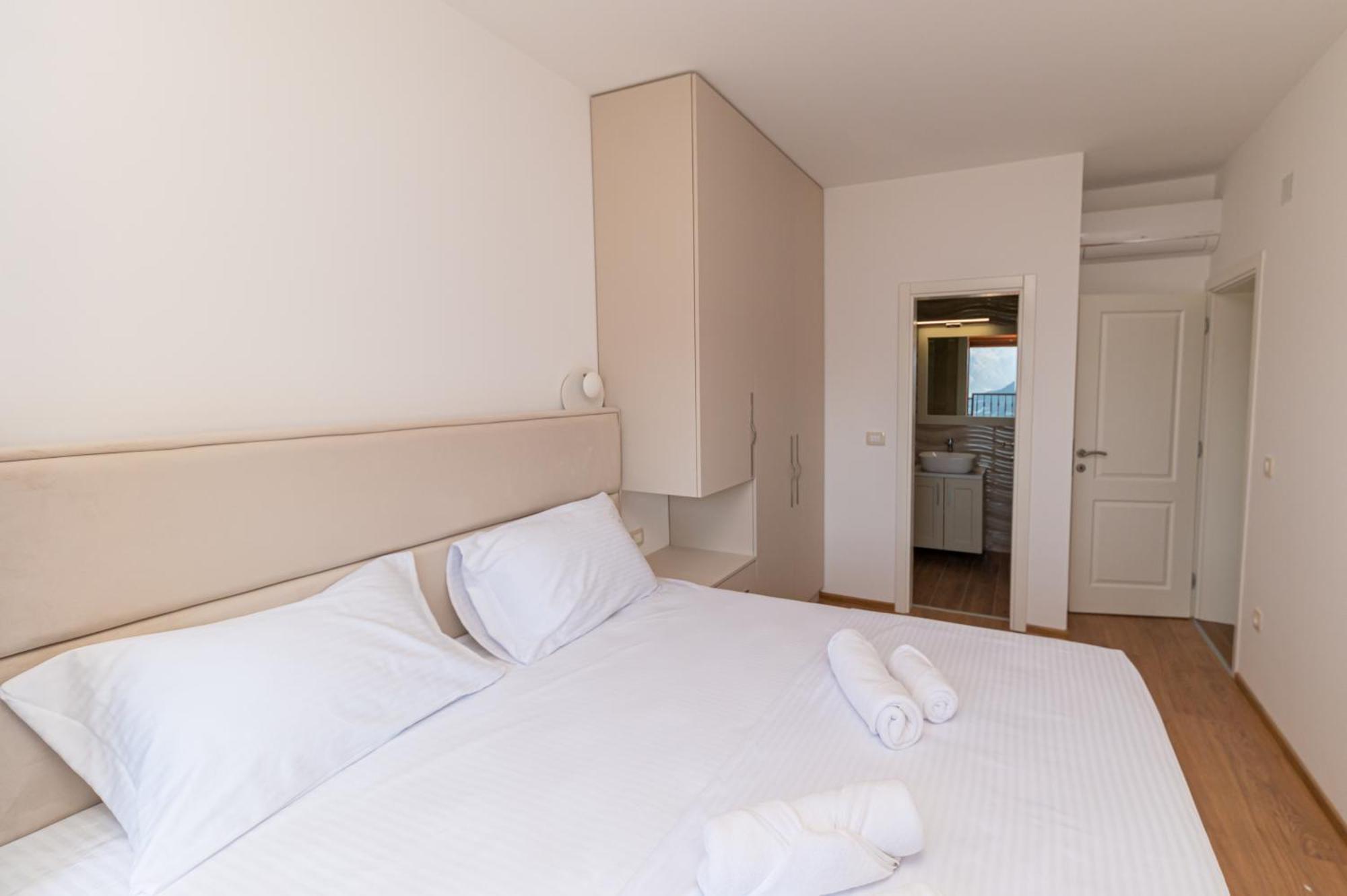 Ferienwohnung Red Hill Kotor Exterior foto